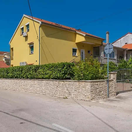 Lägenhet Dali Zadar